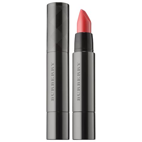 Burberry Light Crimson (517) Full Kisses Lipstick Review